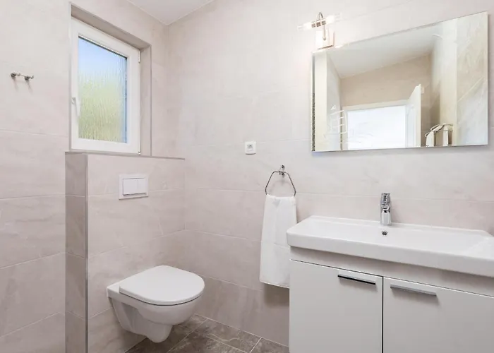 Vikendica Stunning In Banjol