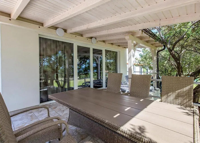 Stunning In Vikendica